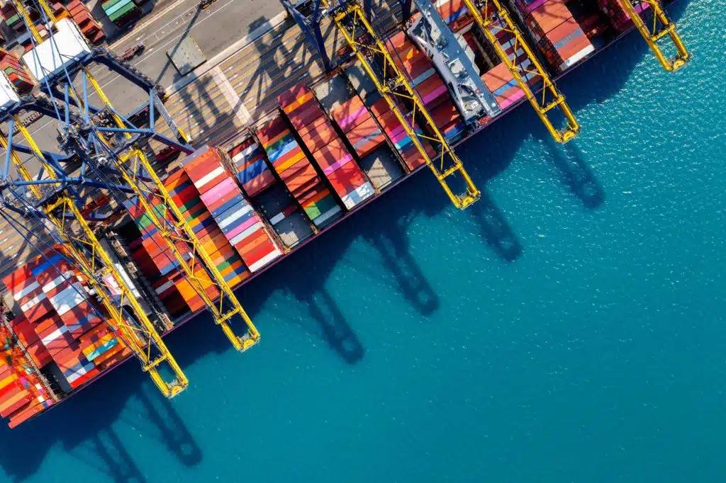 containers groupage lcl